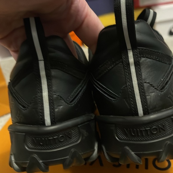 LV Rush sneaker- women’s like new - Picture 4 of 11